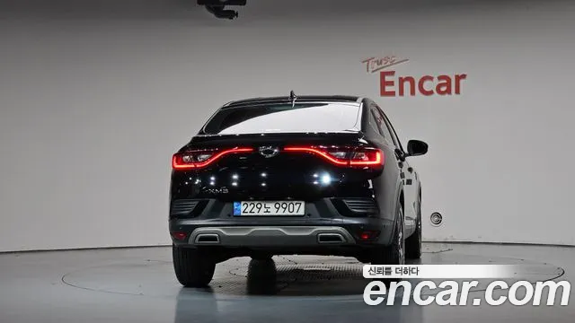 Renault Korea XM3 — Фото автомобиля 3