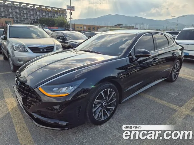 Hyundai Sonata — Фото автомобиля 2