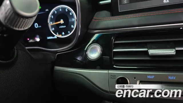 Genesis G70 — Фото автомобиля 28