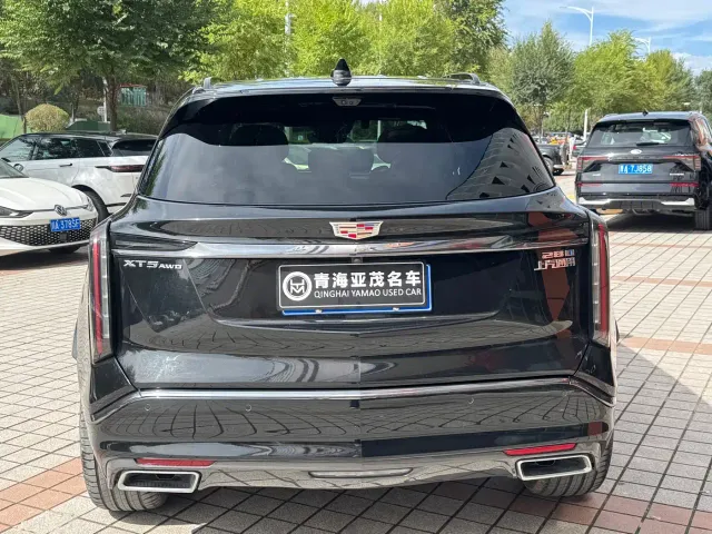 Cadillac XT5 — Фото автомобиля 13