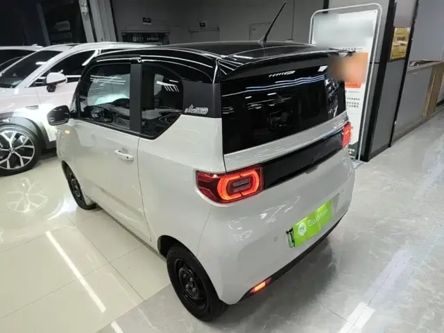 Wuling Hongguang Mini EV — Фото автомобиля 22