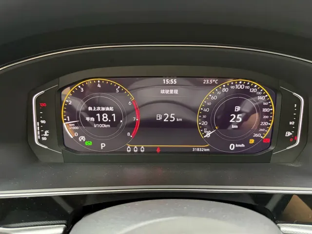 Volkswagen Passat — Фото автомобиля 13