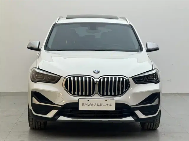 BMW X1 — Фото автомобиля 2