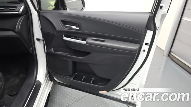 Toyota Sienna — Фото автомобиля 20