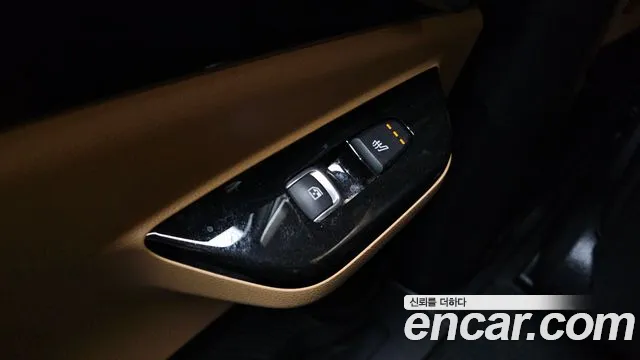 Kia Canival Carnival 4 поколение Дизель 9 мест Signature — Фото автомобиля 19