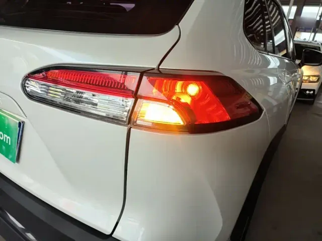 Toyota Frontlander — Фото автомобиля 7