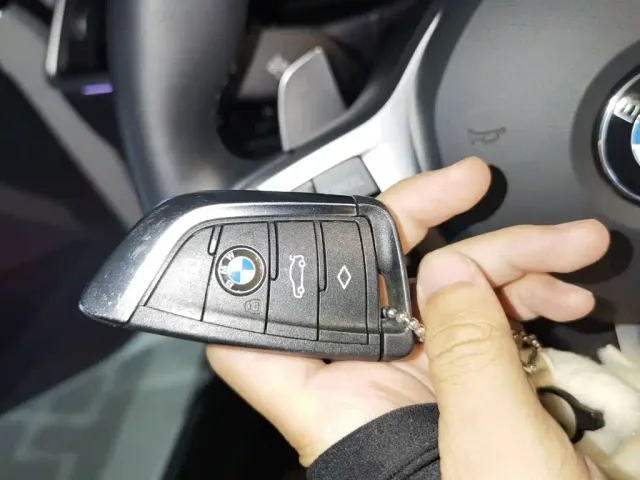 BMW 3 Series — Фото автомобиля 11