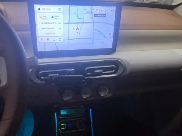 Wuling Hongguang Mini EV — Фото автомобиля 13