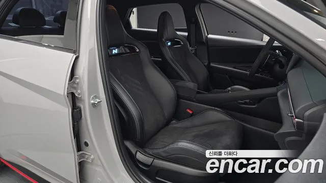 Hyundai Avante CN7 — Фото автомобиля 16