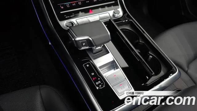 Audi Q7 45 TDI quattro Premium — Фото автомобиля 9