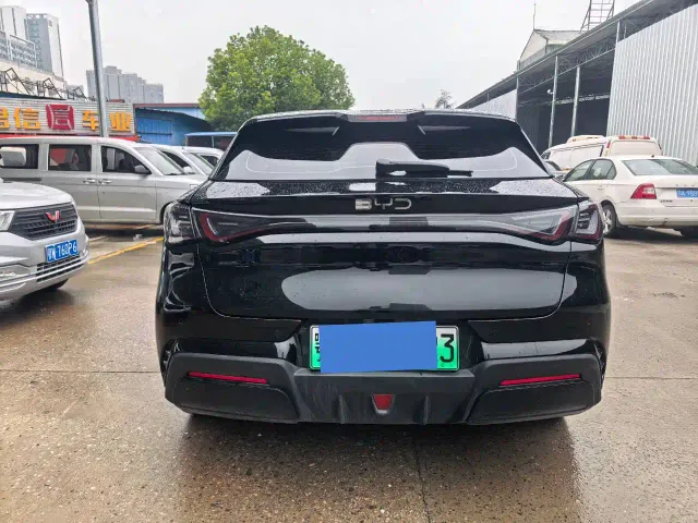 BYD Seal 06 GT — Фото автомобиля 10