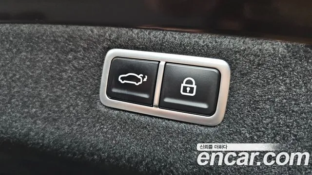 Genesis G70 New — Фото автомобиля 24