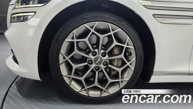 Genesis G80 Бензин 2.5 турбо 2WD — Фото автомобиля 5