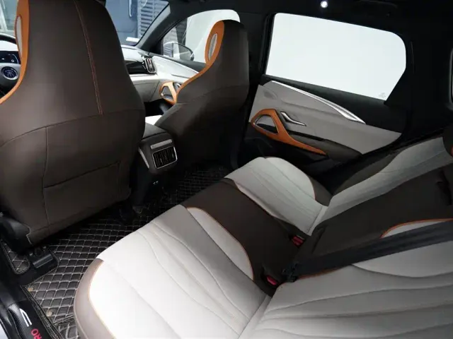 BYD Song Pro — Фото автомобиля 12