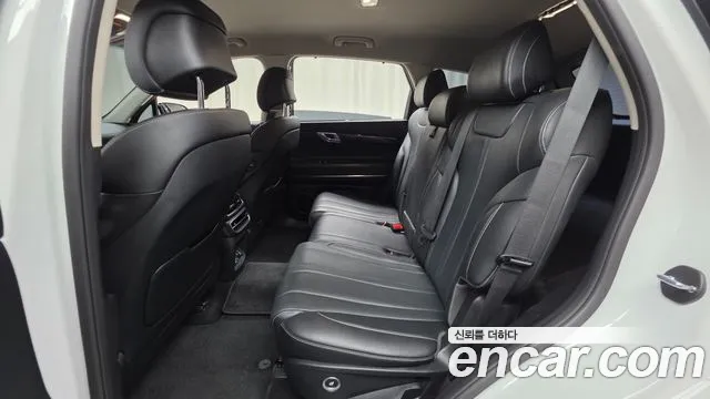 Genesis GV80 2.5T Бензин 2WD — Фото автомобиля 12