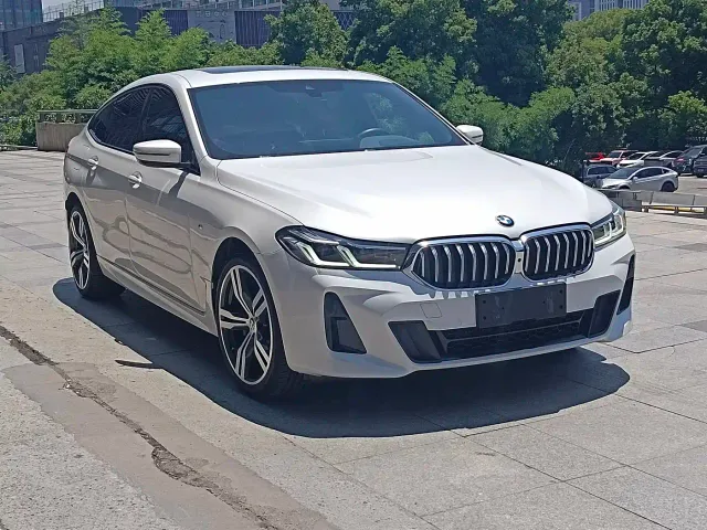 BMW 6 Series Gran Turismo — Фото автомобиля 3