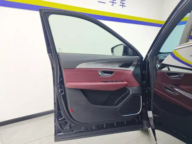 Jetour X70 Plus — Фото автомобиля 7