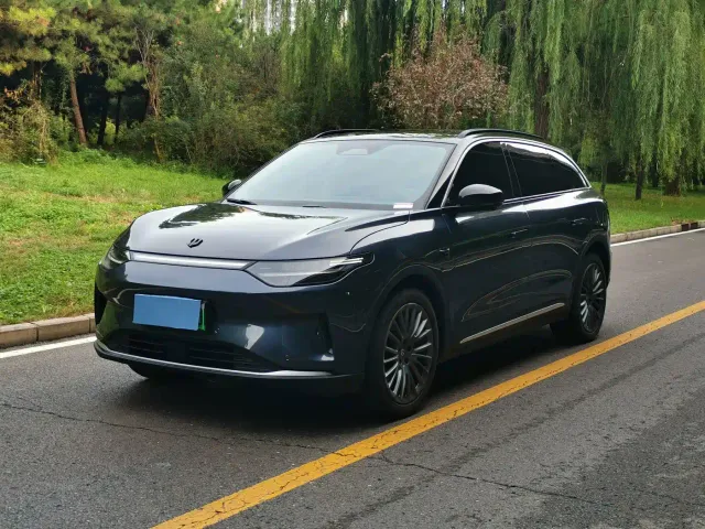 Leapmotor C11 — Фото автомобиля 2