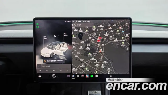 Tesla Model 3 — Фото автомобиля 13