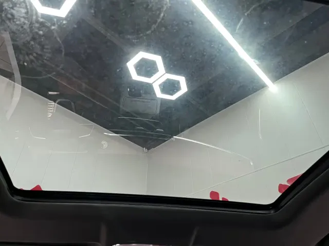 Jetour Jetour X70 PLUS 2023 1.5T DCT Warrior PLUS 7-seater — Фото автомобиля 14