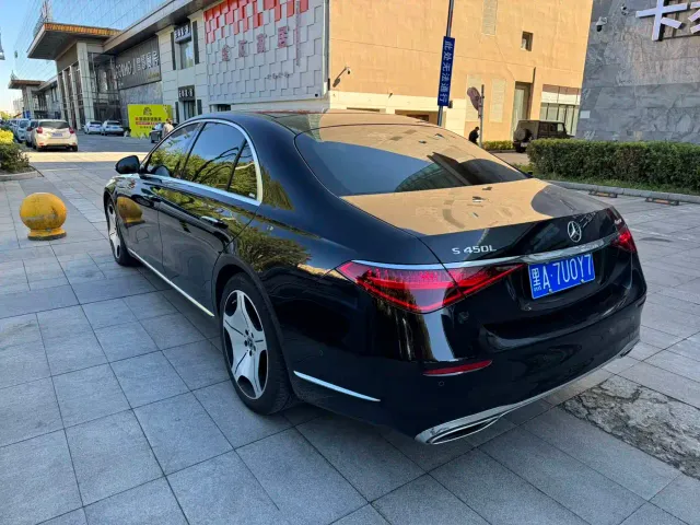 Mercedes-Benz S-Class — Фото автомобиля 6
