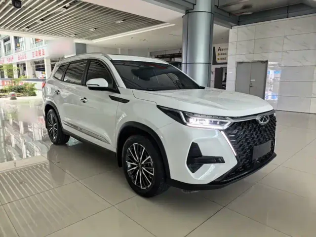 Chery Tiggo 8 PRO — Фото автомобиля 12
