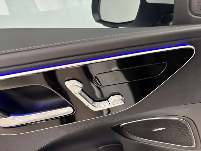 Mercedes-Benz C-Class — Фото автомобиля 11