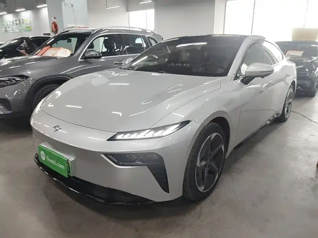 Фотография автомобиля — Dongfeng eπ 007