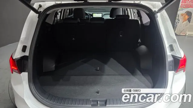 Hyundai Santafe — Фото автомобиля 15