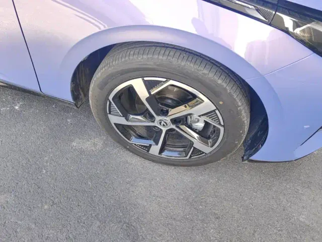 Changan Eado — Фото автомобиля 6