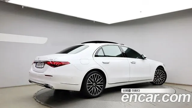 Mercedes-Benz S-Class W223 — Фото автомобиля 2