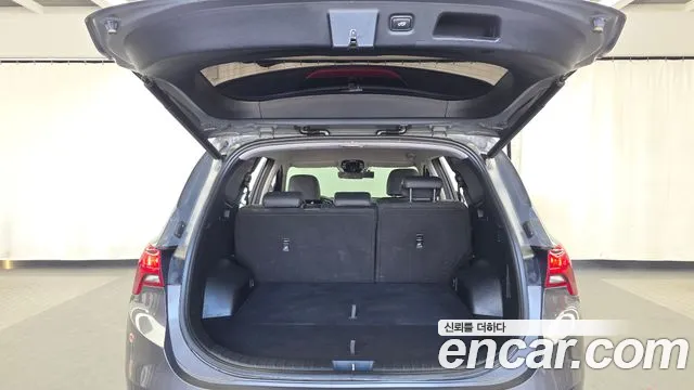 Hyundai Santa Fe Santa Fe (New) — Фото автомобиля 20