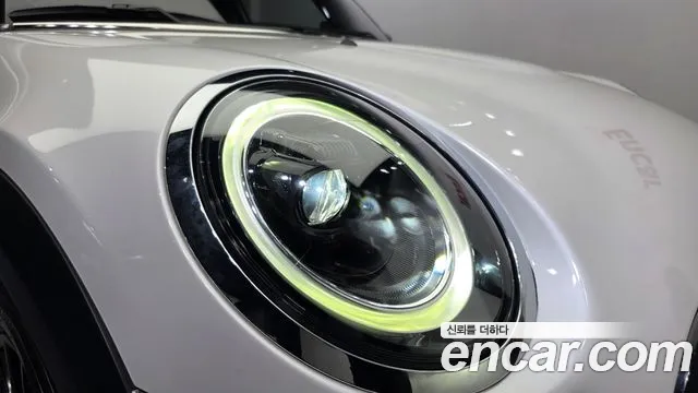 MINI Cooper — Фото автомобиля 7