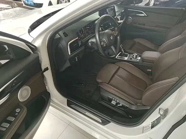 BMW 1 Series — Фото автомобиля 15