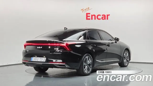 Kia K8 — Фото автомобиля 2