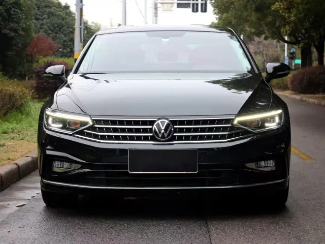 Volkswagen Magotan — Фото автомобиля 2