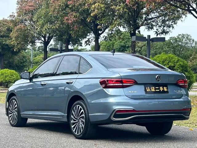Volkswagen Lavida — Фото автомобиля 6