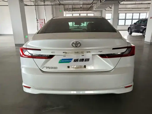 Toyota Camry — Фото автомобиля 5