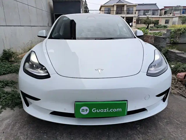 Tesla Model 3 2023 Rear-Wheel Drive — Фото автомобиля 2
