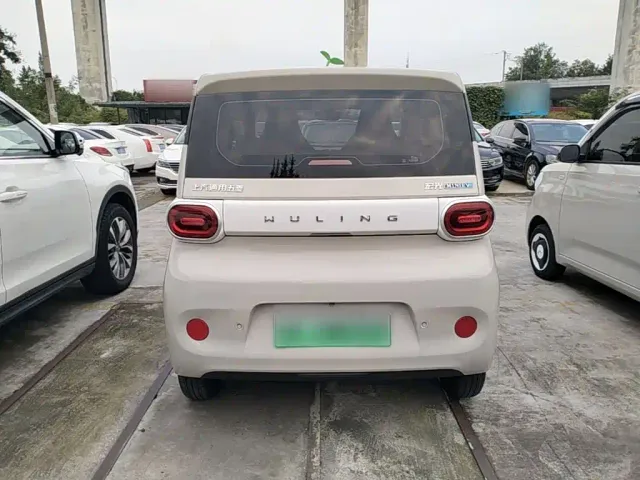 Wuling Hongguang Mini EV — Фото автомобиля 5