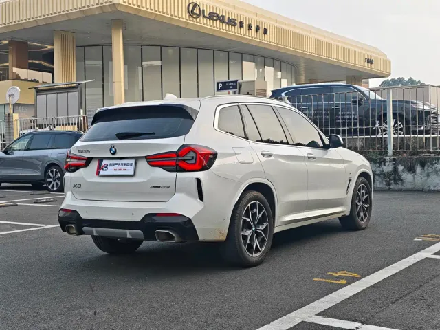 BMW X3 — Фото автомобиля 6