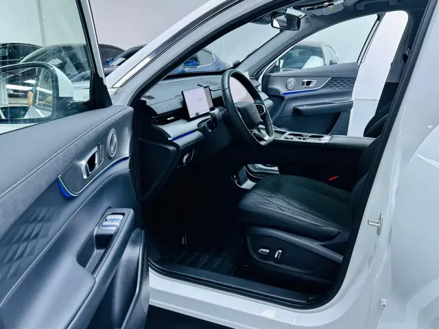 Chery Fengyun T8 — Фото автомобиля 4