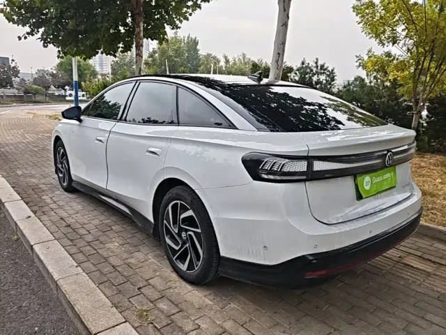 Volkswagen ID.7 Vizzion — Фото автомобиля 4
