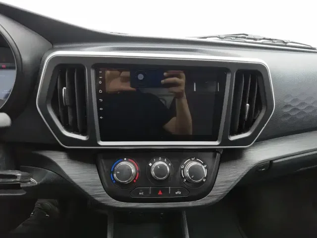Changan Kaicheng Changan Ruixing EM80 2024 Hatchback Standard 2 Seats 41.86kWh — Фото автомобиля 12