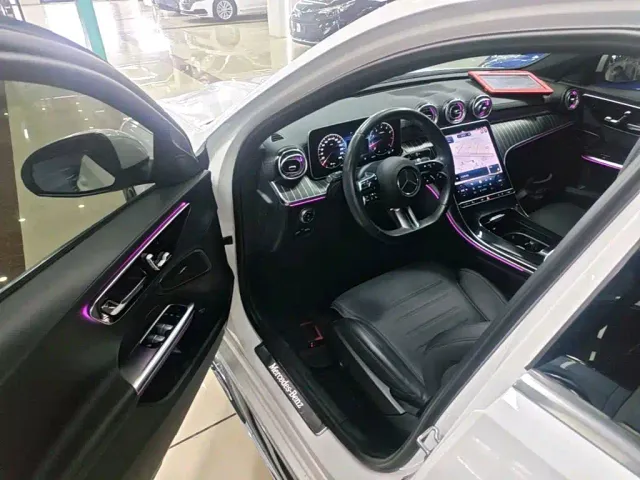 Mercedes-Benz C-Class — Фото автомобиля 15