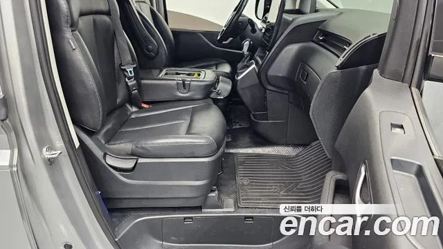 Hyundai Staria Staria Карго 3 места — Фото автомобиля 11