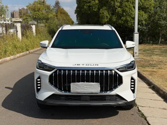 Jetour X70 Plus — Фото автомобиля 2