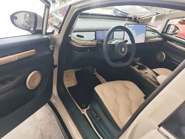 Baojun Baojun Cloud 2023 460 Max — Фото автомобиля 15