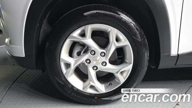 ChevroletGMDaewoo Trax Trax Кроссовер — Фото автомобиля 5