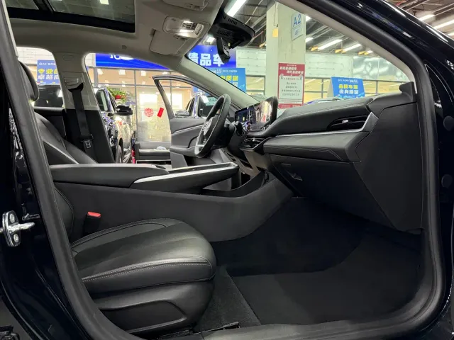 Buick LaCrosse — Фото автомобиля 6